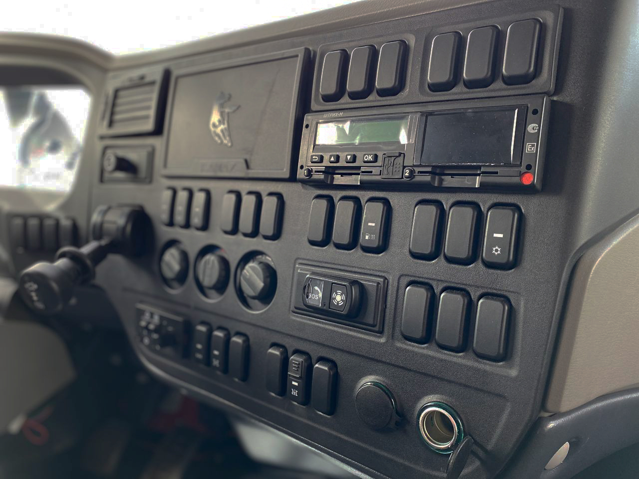 photo_5242458402171509478_y копия.jpg